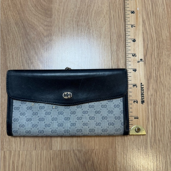 GUCCI Vintage Micro GG Blue Monogram Wallet - Picture 6 of 9